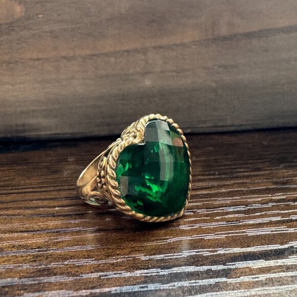VINTAGE Sajen Bronze Amore Heart Green Quartz Ring 24.98ct Size 5 - Picture 2 of 6